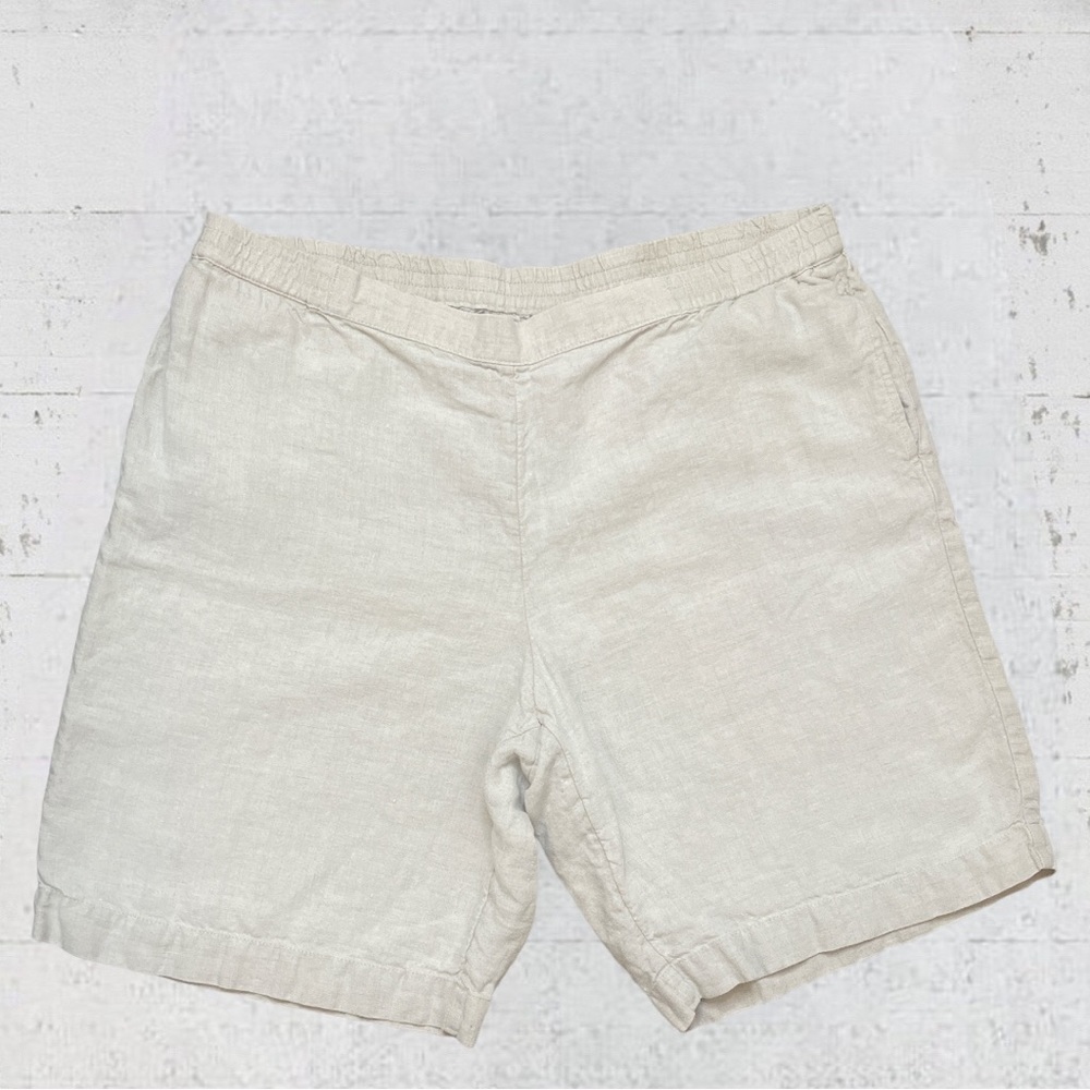 J. Jill Light Beige Women's Bermuda Shorts